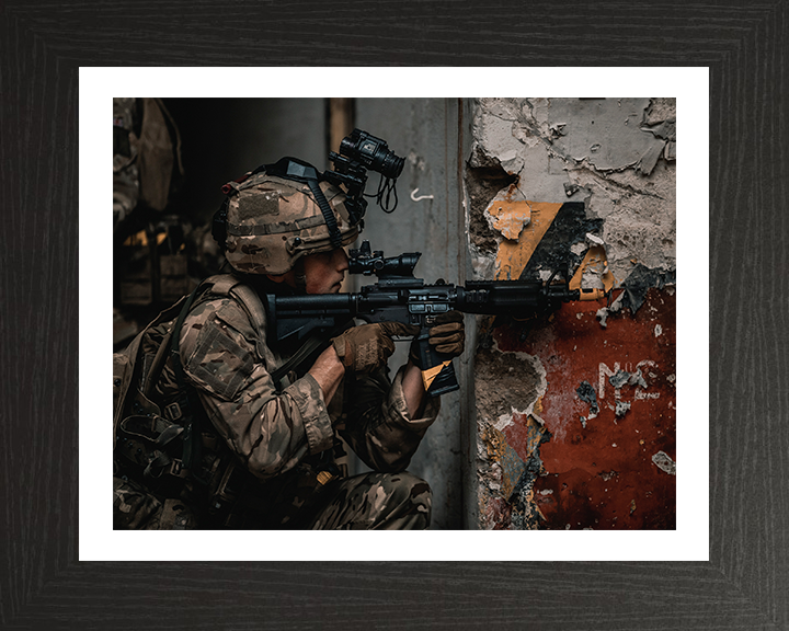 Royal Marines Commandos Urban Warfare Photo Print 43 Commando Wall Art Military Decor Posters, Prints, & Visual Artwork Hampshire Prints 10 x 8 Black Frame Yes