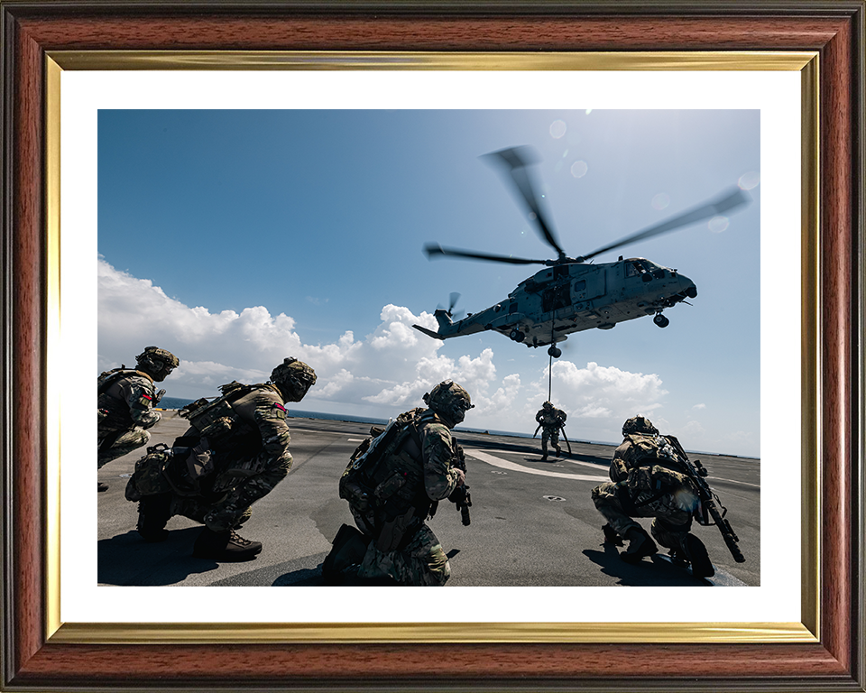 Royal Marines Fast Rope from a Merlin Photo Print - 42 Commando Posters, Prints, & Visual Artwork Hampshire Prints 10 x 8 Classic Frame Yes