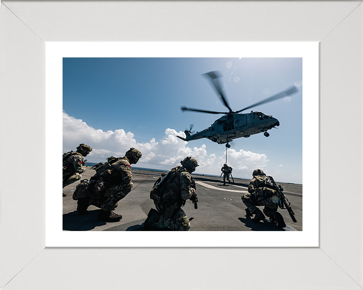 Royal Marines Fast Rope from a Merlin Photo Print - 42 Commando Posters, Prints, & Visual Artwork Hampshire Prints 10 x 8 White Frame Yes