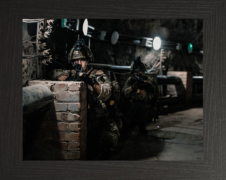 Royal Marines Urban Warfare Photo Print 43 Commando Wall Art Military Decor Poster Posters, Prints, & Visual Artwork Hampshire Prints 10 x 8 Black Frame No