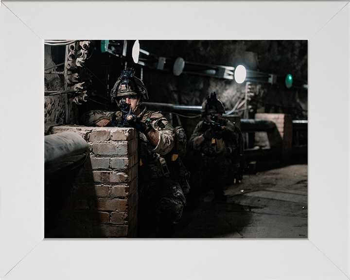 Royal Marines Urban Warfare Photo Print 43 Commando Wall Art Military Decor Poster Posters, Prints, & Visual Artwork Hampshire Prints 10 x 8 White Frame No