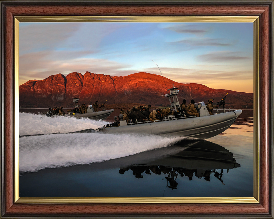 Royal Marines on Commando Raiding Craft at Sunset - 40 Commando Posters, Prints, & Visual Artwork Hampshire Prints 10 x 8 Classic Frame No