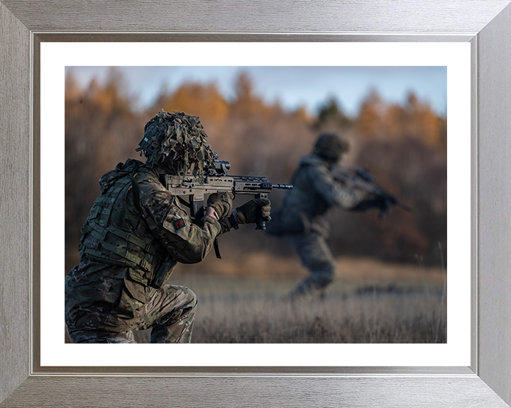 British Army Royal Welsh Soldiers Training Photo Print Wall Art Military Decor Poster Posters, Prints, & Visual Artwork Hampshire Prints 10 x 8 Silver Frame Yes