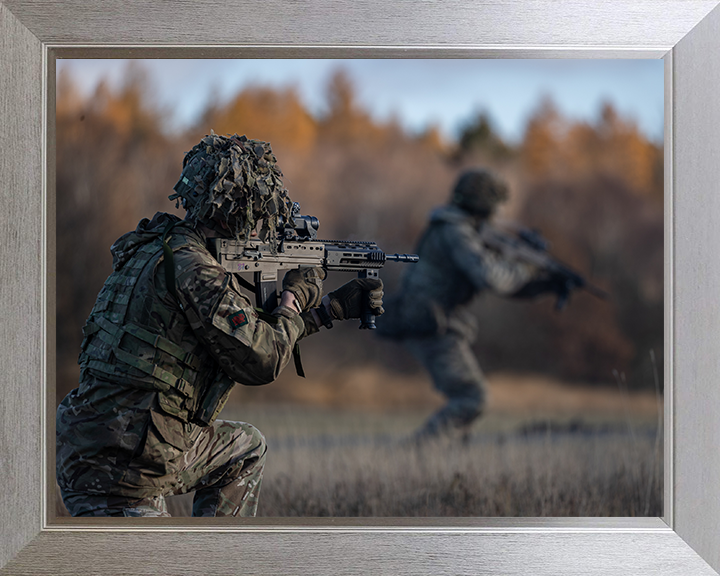 British Army Royal Welsh Soldiers Training Photo Print Wall Art Military Decor Poster Posters, Prints, & Visual Artwork Hampshire Prints 10 x 8 Silver Frame No