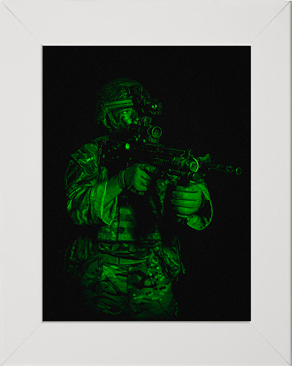 British Army Soldier Green Light Portrait Photo Print Wall Art Military Decor Poster Posters, Prints, & Visual Artwork Hampshire Prints 10 x 8 White Frame No