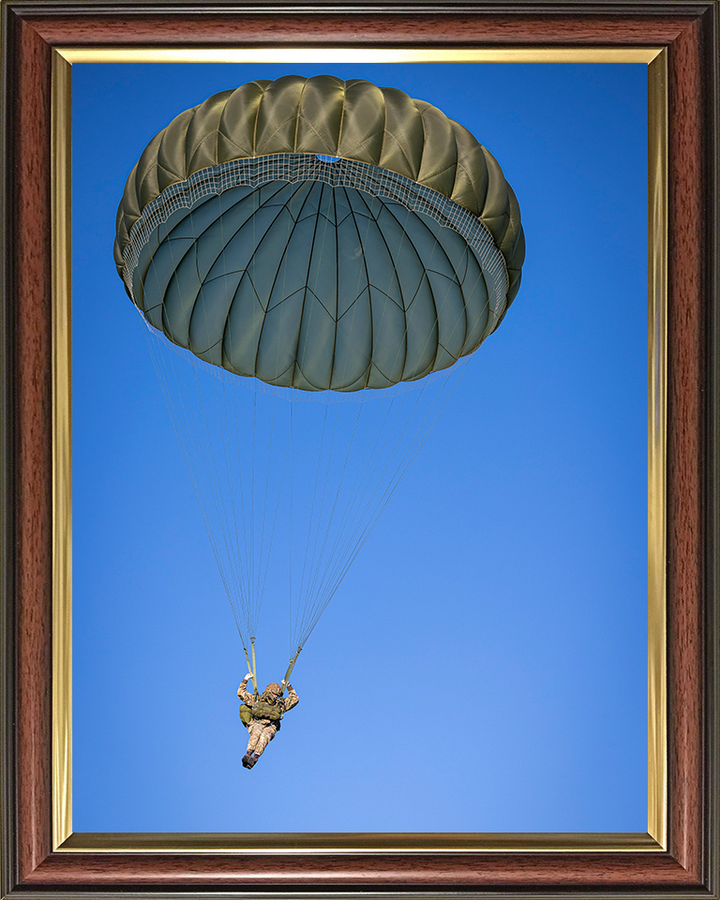 British Army Soldier Parachuting Photo Print Wall Art Military Decor Poster Posters, Prints, & Visual Artwork Hampshire Prints 10 x 8 Classic Frame No