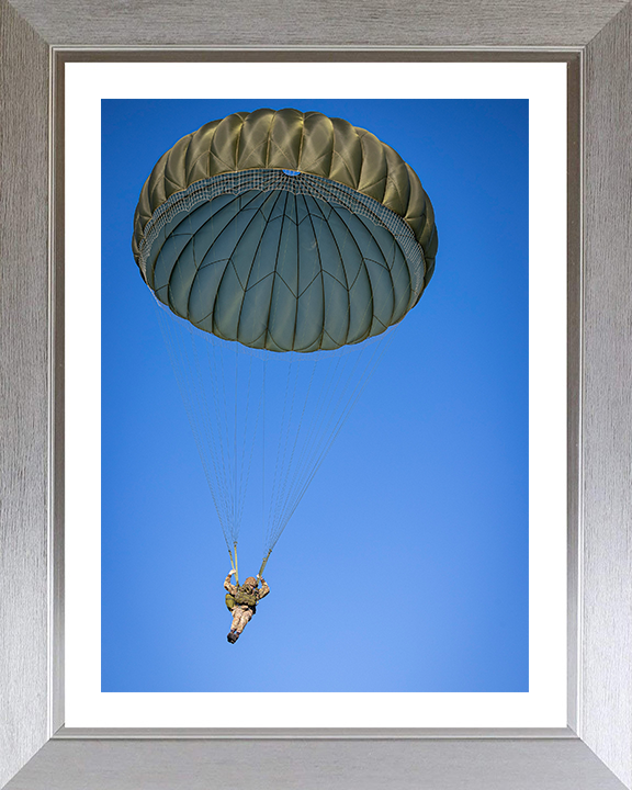 British Army Soldier Parachuting Photo Print Wall Art Military Decor Poster Posters, Prints, & Visual Artwork Hampshire Prints 10 x 8 Silver Frame Yes