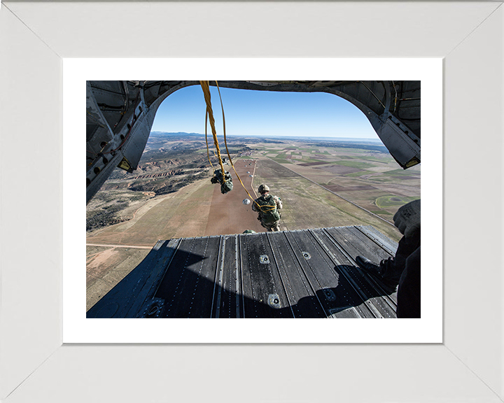 British Army Soldier Parachuting from a Chinook Helicopter Photo Print Wall Art Military Decor Posters, Prints, & Visual Artwork Hampshire Prints 10 x 8 White Frame Yes