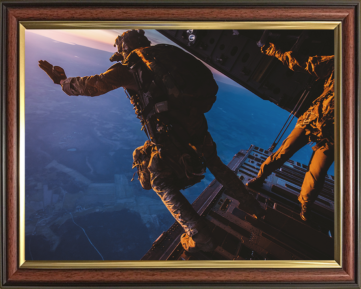 British Army Soldier Parachuting over Estonia Photo Print Wall Art Military Decor Posters, Prints, & Visual Artwork Hampshire Prints 10 x 8 Classic Frame No