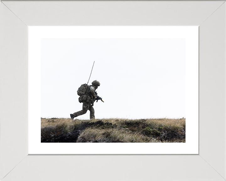 British Army Soldier Running with Rifle Photo Print Wall Art Military Decor Poster Posters, Prints, & Visual Artwork Hampshire Prints 10 x 8 White Frame Yes