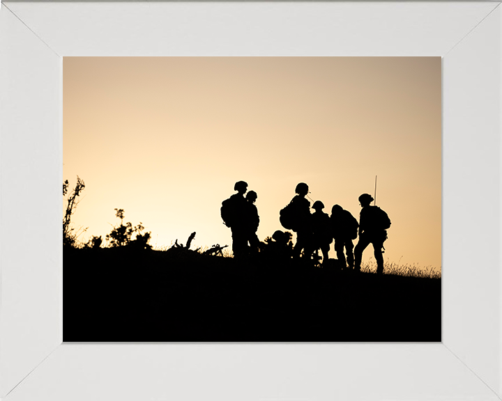 British Army Soldier Silhouettes Photo Print Wall Art Military Decor Poster Posters, Prints, & Visual Artwork Hampshire Prints 10 x 8 White Frame No