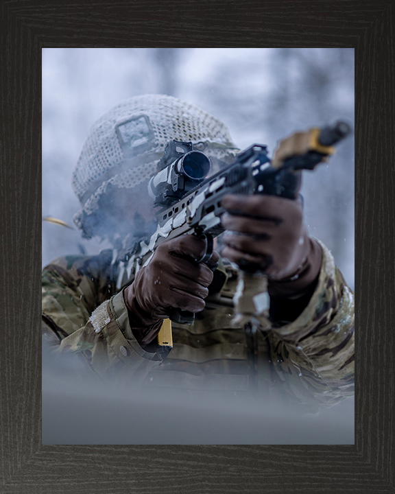 British Army Soldier with an SA80 rifle Photo Print Wall Art Military Decor Posters, Prints, & Visual Artwork Hampshire Prints 10 x 8 Black Frame No
