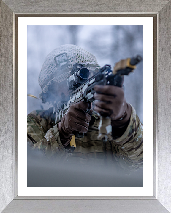 British Army Soldier with an SA80 rifle Photo Print Wall Art Military Decor Posters, Prints, & Visual Artwork Hampshire Prints 10 x 8 Silver Frame Yes