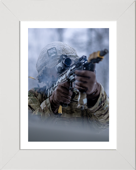 British Army Soldier with an SA80 rifle Photo Print Wall Art Military Decor Posters, Prints, & Visual Artwork Hampshire Prints 10 x 8 White Frame Yes
