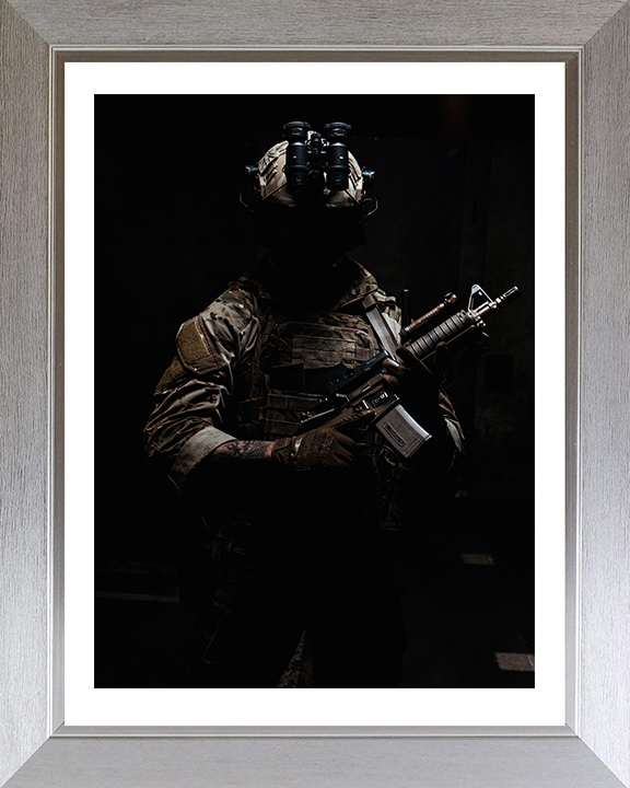 British Army Soldier uniform Portrait Photo Print Wall Art Military Decor Poster Posters, Prints, & Visual Artwork Hampshire Prints 10 x 8 Silver Frame Yes
