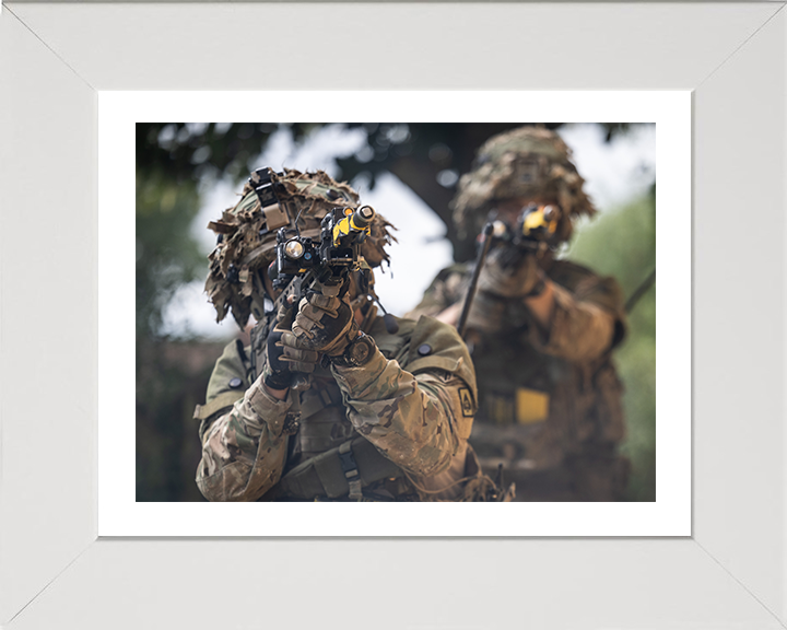 Soldiers During building clearance drills Photo Print – British Army Wall Art, Military Decor Posters, Prints, & Visual Artwork Hampshire Prints 10 x 8 White Frame Yes