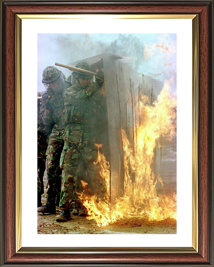 Soldiers During Crowd Control Training Photo Print – British Army Wall Art, Military Decor Posters, Prints, & Visual Artwork Hampshire Prints 10 x 8 Classic Frame Yes