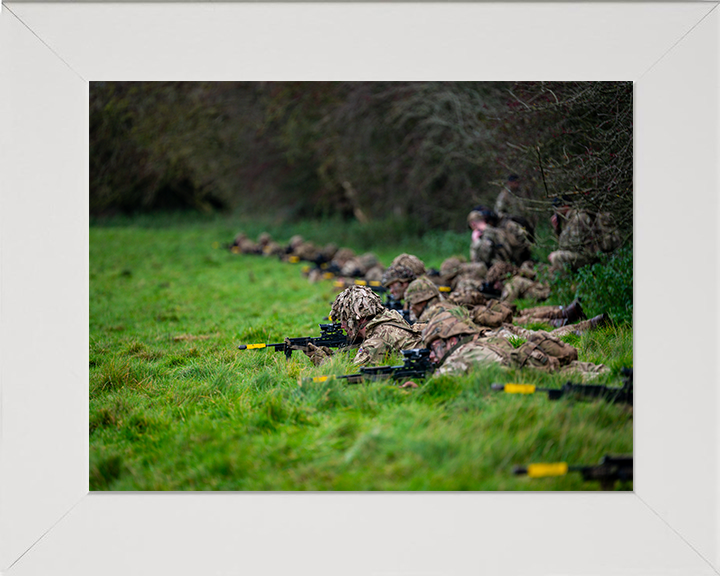 Soldiers on exercise Photo Print – British Army Wall Art, Military Decor Posters, Prints, & Visual Artwork Hampshire Prints 10 x 8 White Frame No