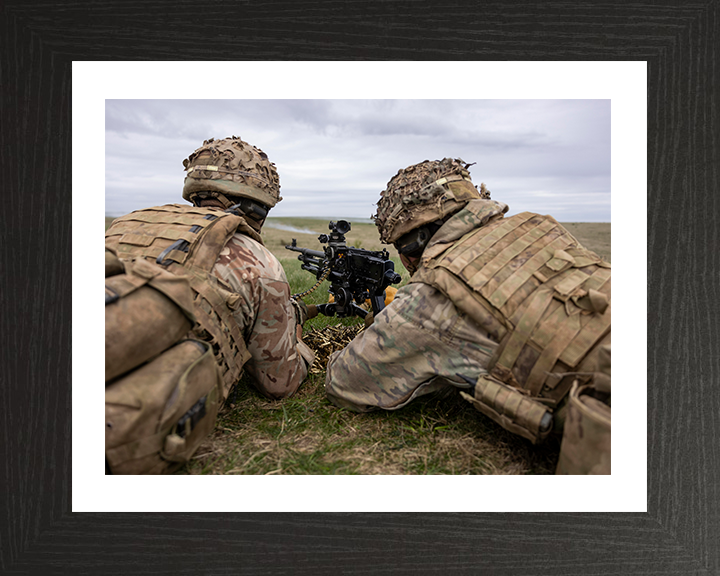 British Army Soldiers With a GPMG Photo Print Wall Art Military Decor Poster Posters, Prints, & Visual Artwork Hampshire Prints 10 x 8 Black Frame Yes