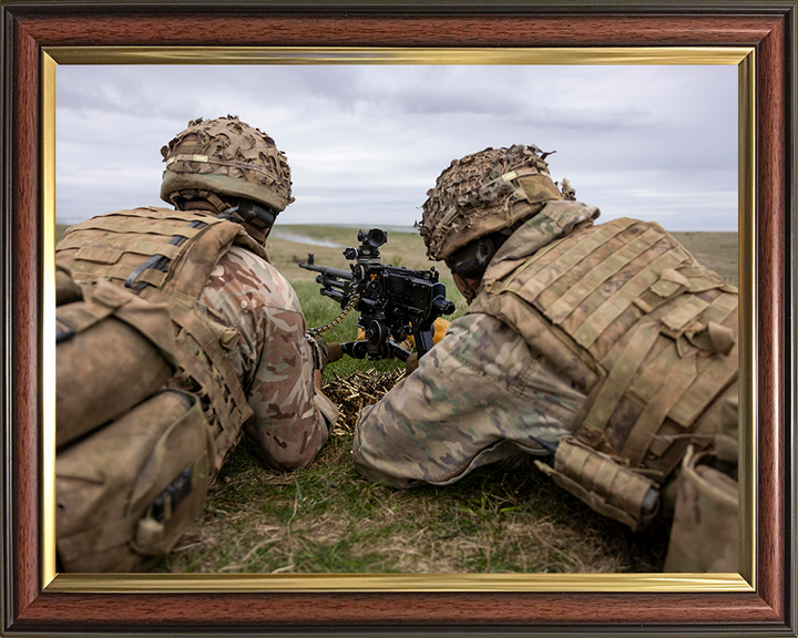 British Army Soldiers With a GPMG Photo Print Wall Art Military Decor Poster Posters, Prints, & Visual Artwork Hampshire Prints 10 x 8 Classic Frame No
