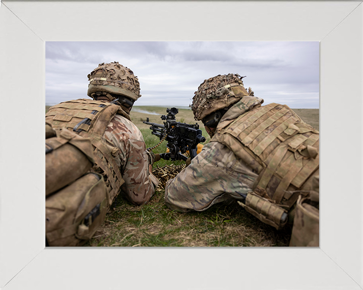 British Army Soldiers With a GPMG Photo Print Wall Art Military Decor Poster Posters, Prints, & Visual Artwork Hampshire Prints 10 x 8 White Frame No