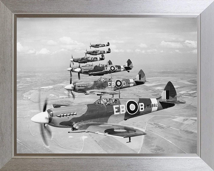 Supermarine Spitfire F Mk XIIs of 41 Sqn Royal Air Force Aircraft Photo Print Wall Art Aviation Decor UK Posters, Prints, & Visual Artwork Hampshire Prints 10 x 8 Silver Frame No