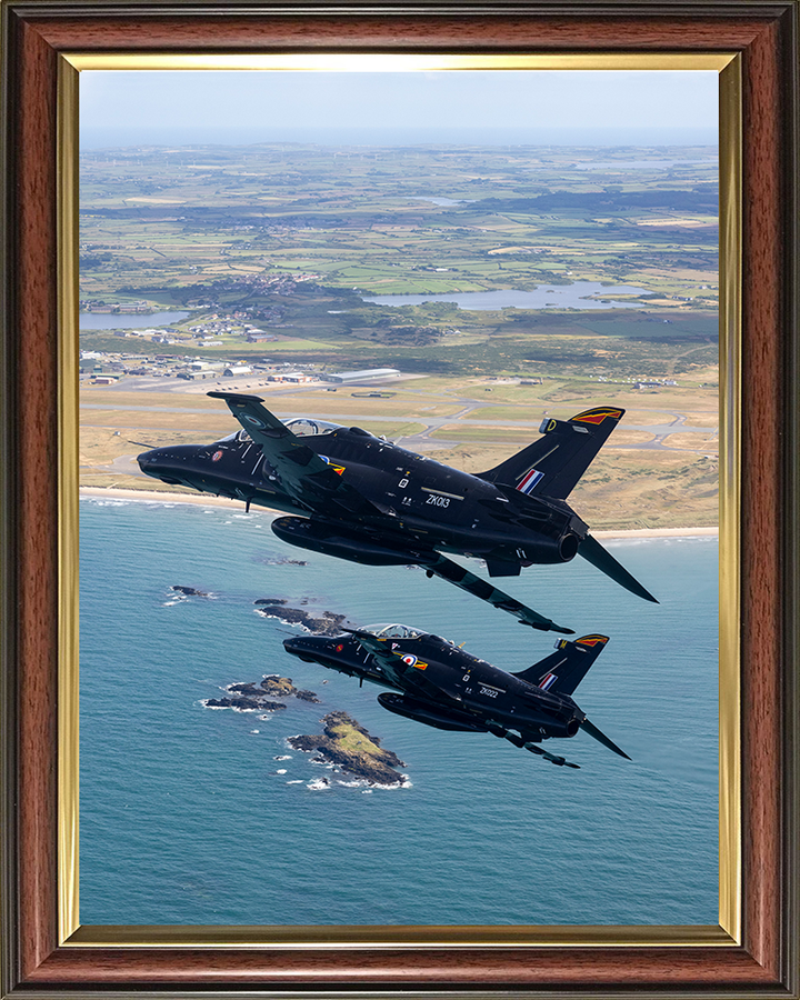 RAF Hawk T2 aircraft in Formation Photo Print Royal Air Force Aircraft Wall Art Aviation Decor Posters, Prints, & Visual Artwork Hampshire Prints 10 x 8 Classic Frame No