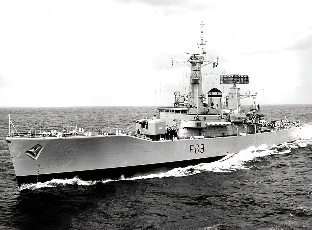 HMS Bacchante F69 Royal Navy Leander class frigate Photo Print or Framed Print - Hampshire Prints