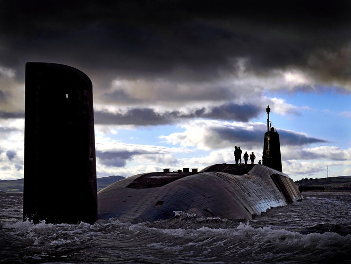 HMS Vanguard S28 Royal Navy Vanguard class Submarine Photo Print or Framed Print - Hampshire Prints