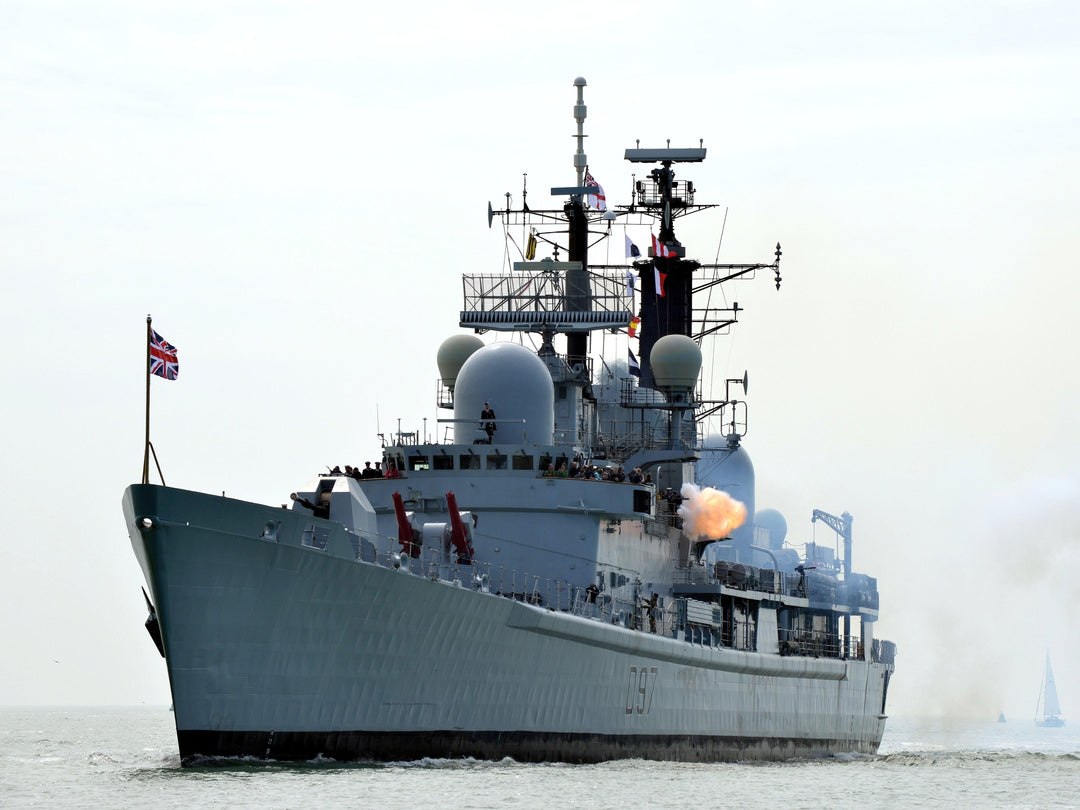 HMS Edinburgh D97 Royal Navy Type 42 Destroyer Photo Print or Framed Print - Hampshire Prints