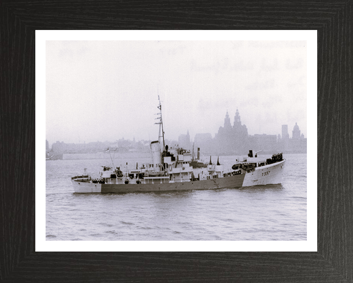 HMS Coldstreamer (T337) Photo Print - Starboard View - Royal Navy Military Class Trawler Hampshire Prints 10 x 8 Black Frame Yes