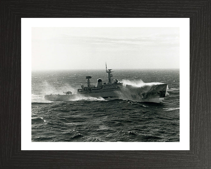 HMS Arethusa F38 Royal Navy Leander Class Frigate Photo Print or Framed Print - Hampshire Prints