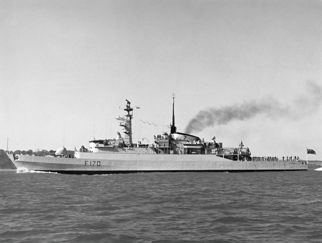 HMS Antelope F170 | Photo Print | Framed Print | Poster | Type 21 | Frigate | Royal Navy Hampshire Prints