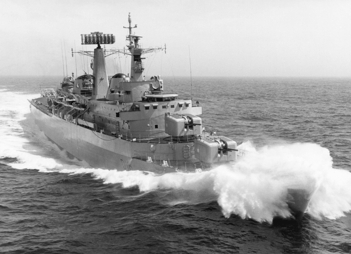 HMS London (D16) Photo Print - At Sea - Royal Navy County Class Destroyer Hampshire Prints 6 x 4 No Frame No