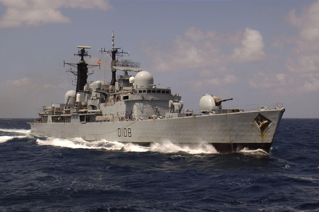 HMS Cardiff D108 Royal Navy Type 42 destroyer Photo Print or Framed Print - Hampshire Prints