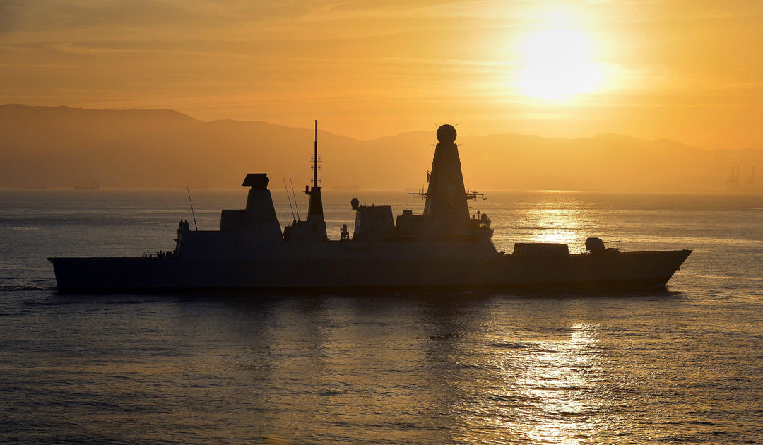 HMS Dauntless D33 Royal Navy Type 45 Destroyer Photo Print or Framed Print - Hampshire Prints