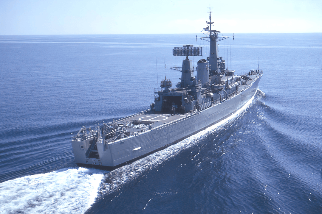 HMS Naiad F39 | Photo Print | Framed Print | Poster | Leander Class | Frigate | Royal Navy Hampshire Prints