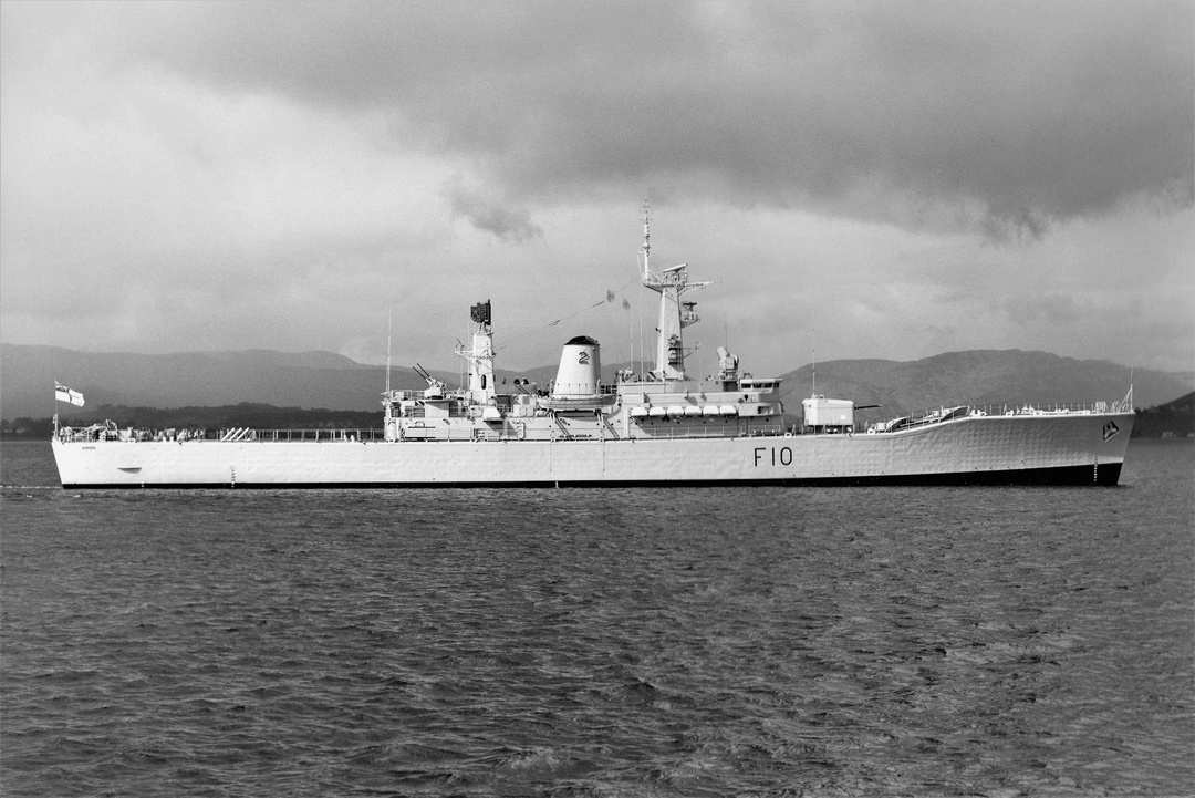 HMS Aurora F10 Royal Navy Leander Class frigate Photo Print or Framed Print - Hampshire Prints