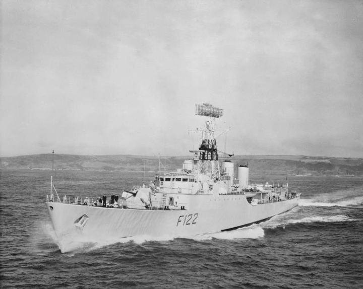 HMS Gurkha F122 | Photo Print | Framed Print | Poster | Tribal Class | Frigate | Royal Navy Hampshire Prints