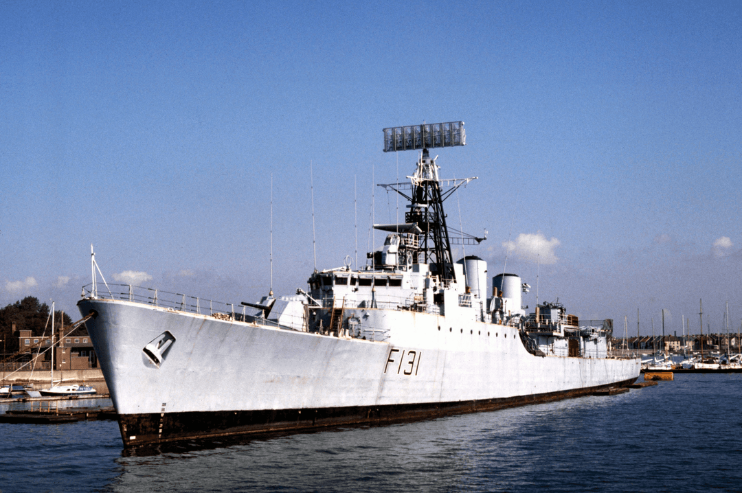 HMS Nubian F131 | Photo Print | Framed Print | Poster | Tribal Class | Frigate | Royal Navy Hampshire Prints