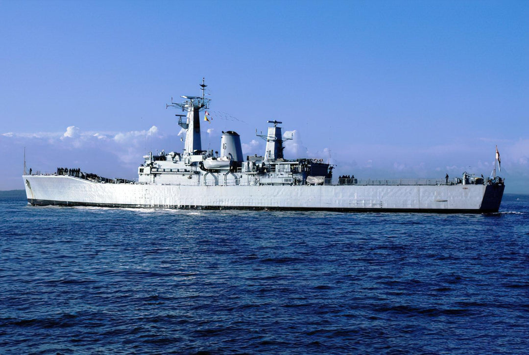 HMS Juno F52 | Photo Print | Framed Print | Poster | Leander Class | Frigate | Royal Navy Hampshire Prints