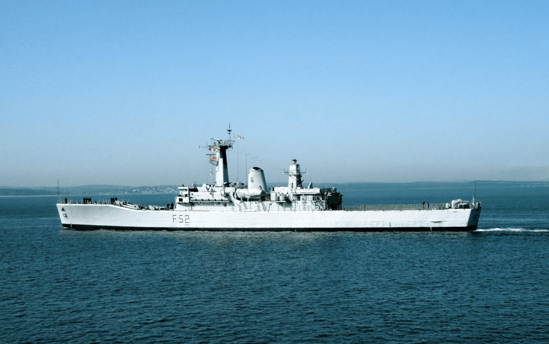 HMS Juno F52 | Photo Print | Framed Print | Poster | Leander Class | Frigate | Royal Navy Hampshire Prints