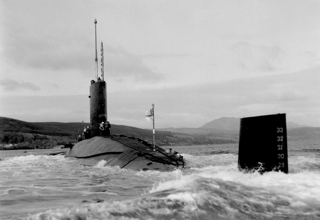 HMS Courageous (S50) Photo Print - Port Quarter View - Royal Navy Churchill Class Submarine Posters, Prints, & Visual Artwork Hampshire Prints 6 x 4 No Frame No