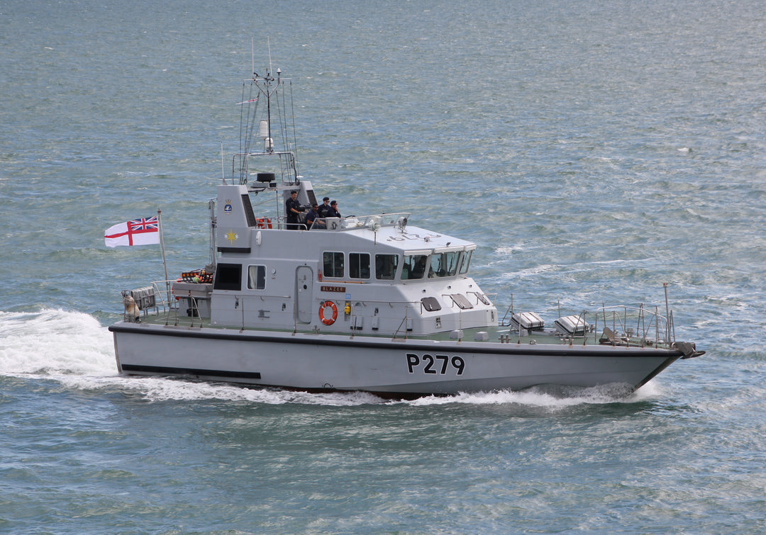 HMS Blazer P279 | Photo Print | Framed Print | Archer Class | P2000 | Patrol Vessel | Royal Navy Hampshire Prints