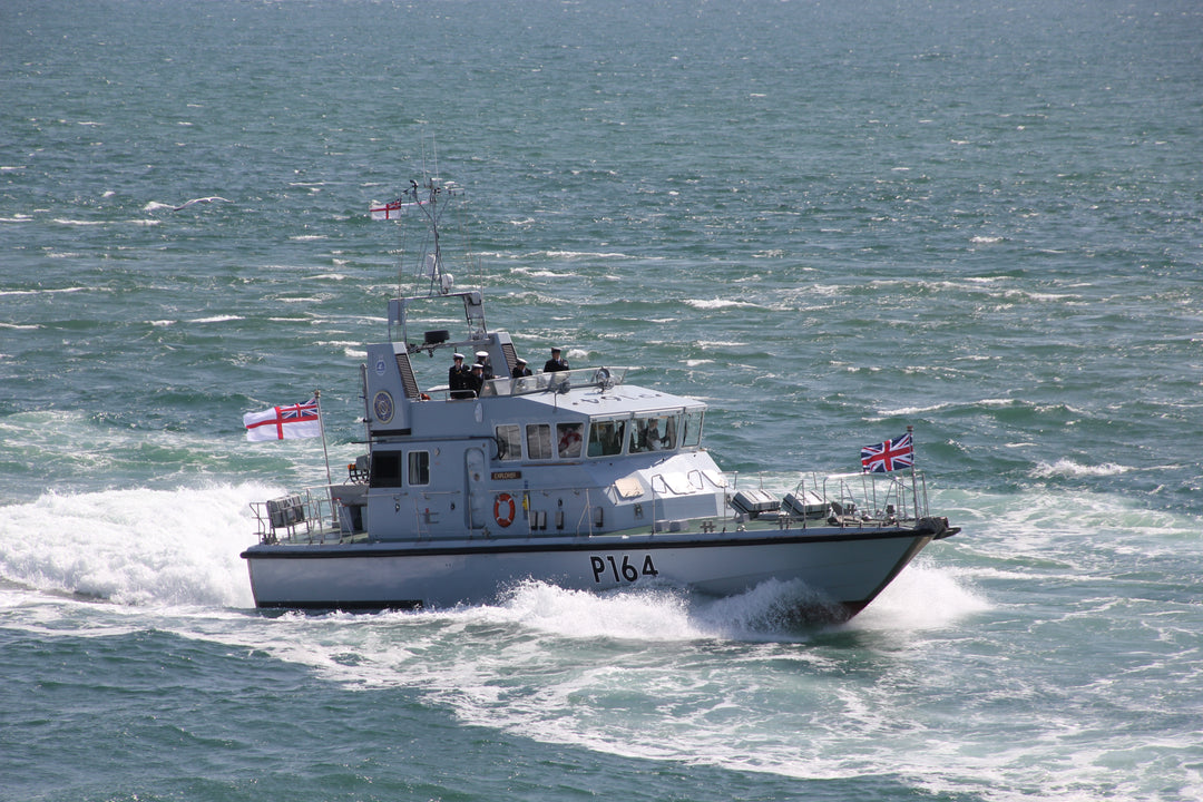 HMS Explorer P164 | Photo Print | Framed Print | Archer Class | P2000 | Patrol Vessel | Royal Navy Hampshire Prints