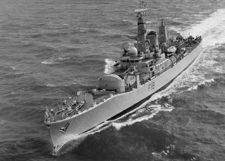 HMS Galatea F18 | Photo Print | Framed Print | Leander Class | Frigate | Royal Navy Hampshire Prints