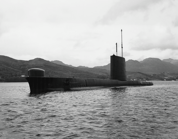 HMS Osiris (S13) Oberon Class Submarine Photo Print Port Side Royal Navy Wall Art Naval Decor Poster Posters, Prints, & Visual Artwork Hampshire Prints 6 x 4 No Frame No