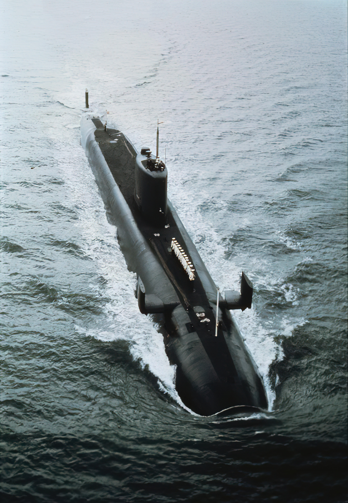HMS Resolution (S22) Starboard Bow View Royal Navy Resolution Class ...