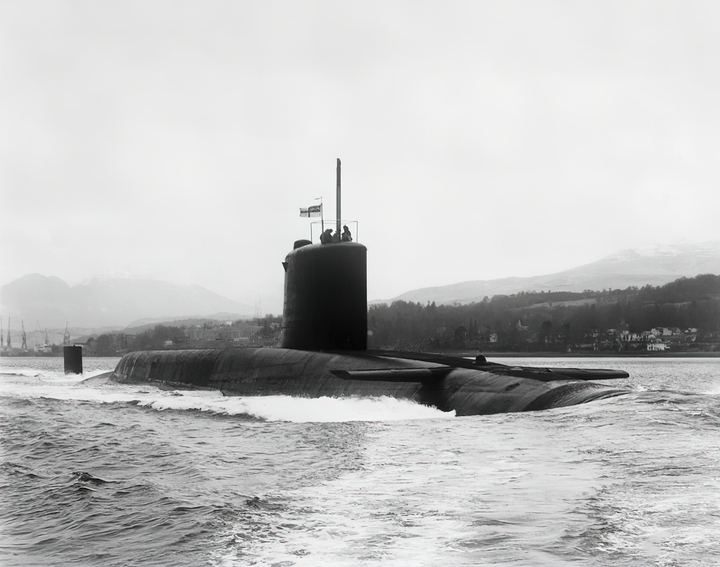 HMS Resolution S22 Submarine | Photo Print | Framed Print | Resolution Class | Royal Navy Hampshire Prints