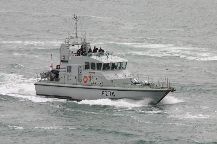 HMS Tracker P274 Royal Navy Archer Class P2000 Patrol Vessel Photo Print or Framed Photo Print - Hampshire Prints